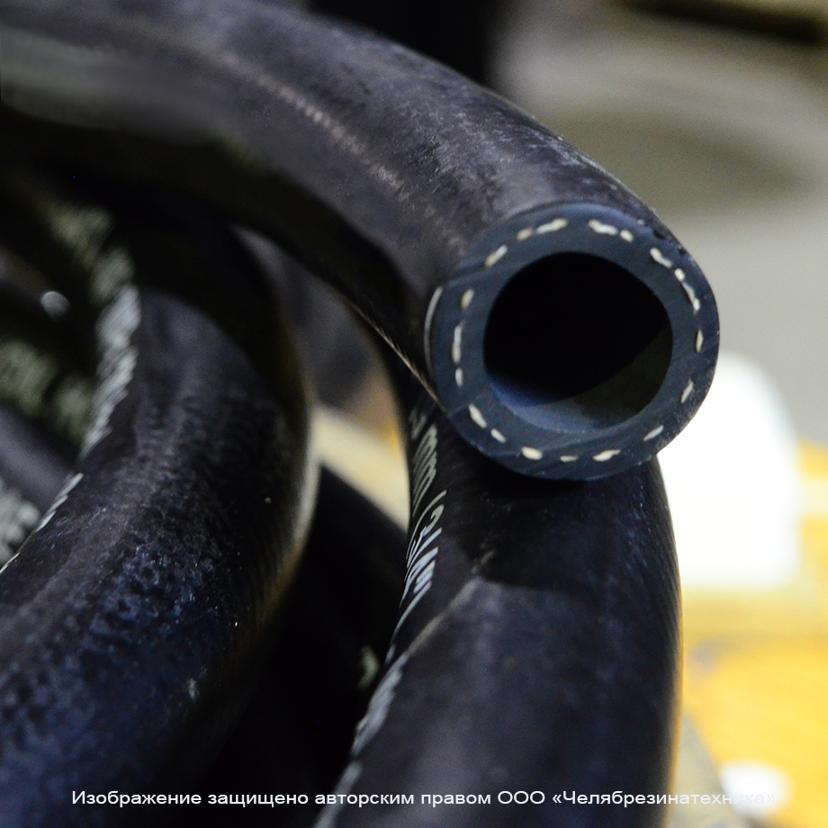 Рукав МБС  8/15мм  Fuel Oil hose Р=20 атм AGOMA