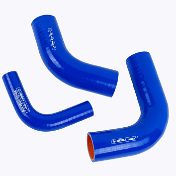 Комплект патрубков силиконовых Трактора МТЗ-80, МТЗ-82, МТЗ-892 (3шт) 70-1303000 ЛЕНСА оптом и в розницу. Отличного качества по привлекательной цене